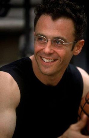 Here is a picture of young David Eigenberg Image Source: Pinterest